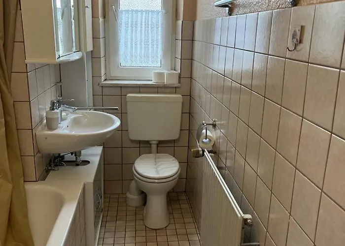 Gaestewohnung 2 Ogr In Der Naehe Zur Veltinsarena - Gaestewilli 2